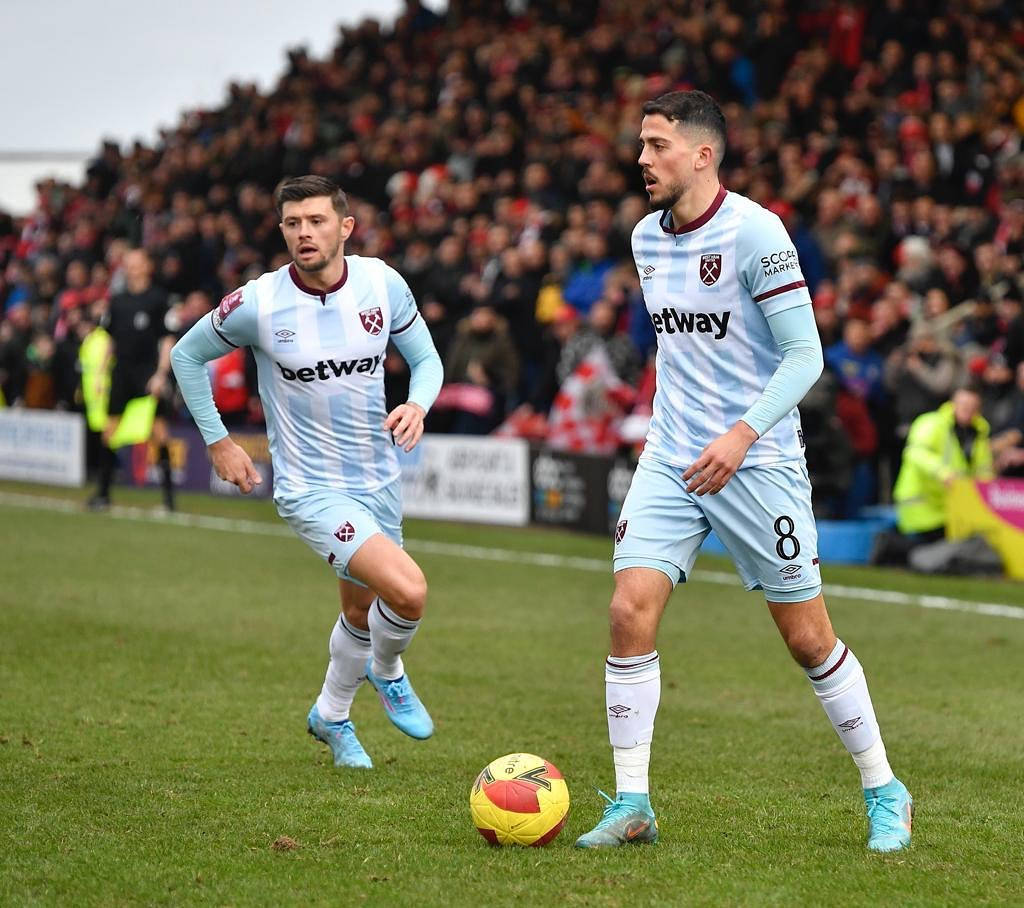 Pablo Fornals Baby Blue