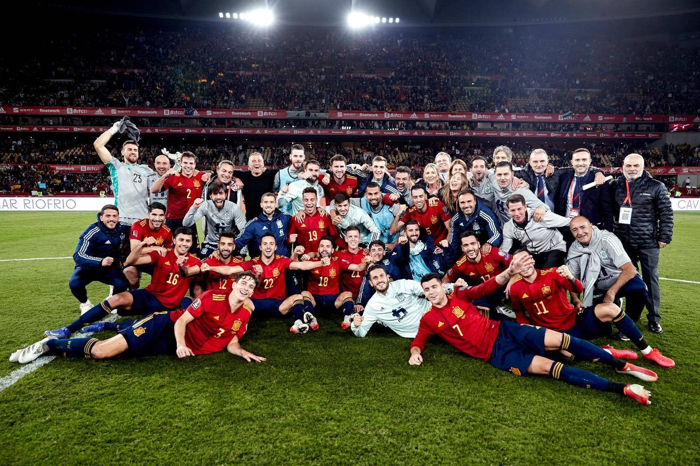 Pablo Fornals Spain Team Background