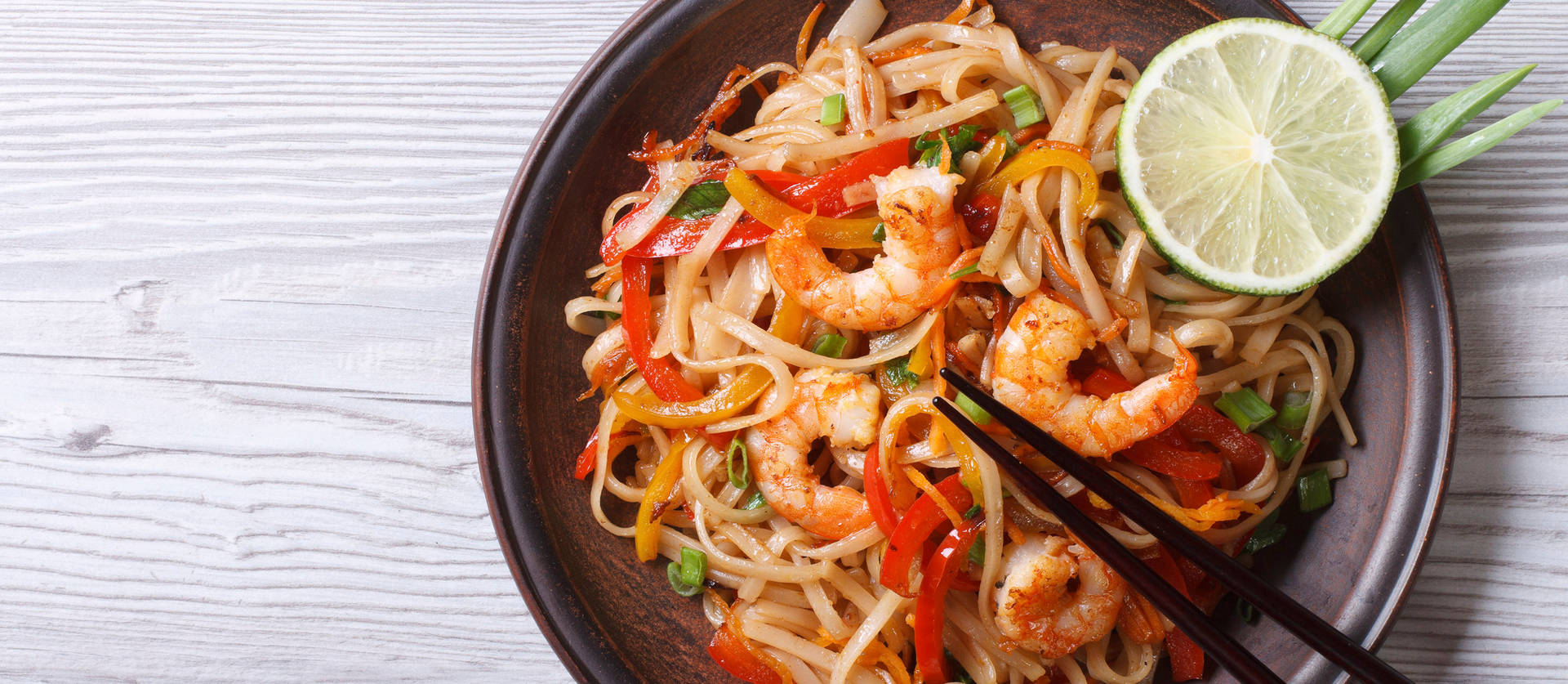 Pad Thai Noodles With Peppers And Shrimp Background