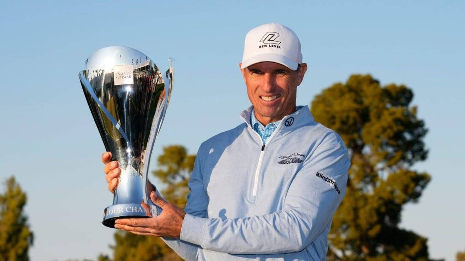 Padraig Harrington Presenting Trophy Background