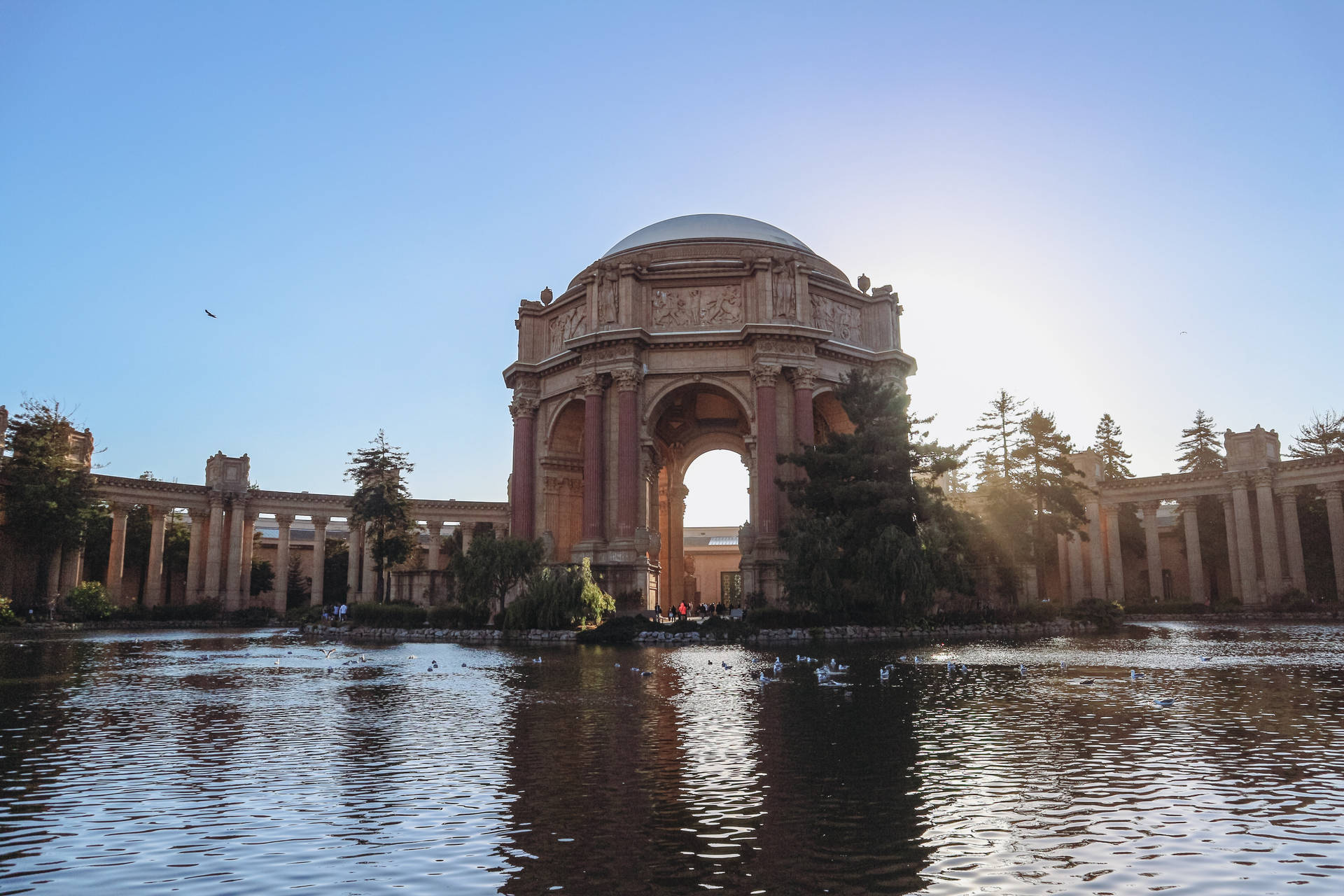 Palace Of Fine Arts Beautiful Sky Background