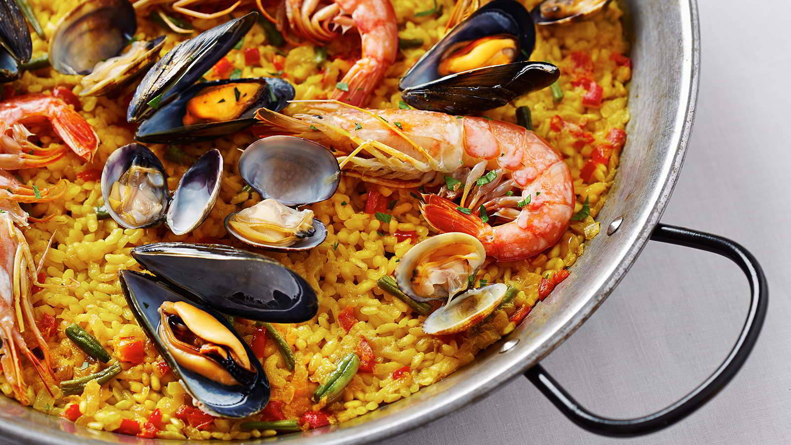 Palatable Paella With Mussels And Prawns Background