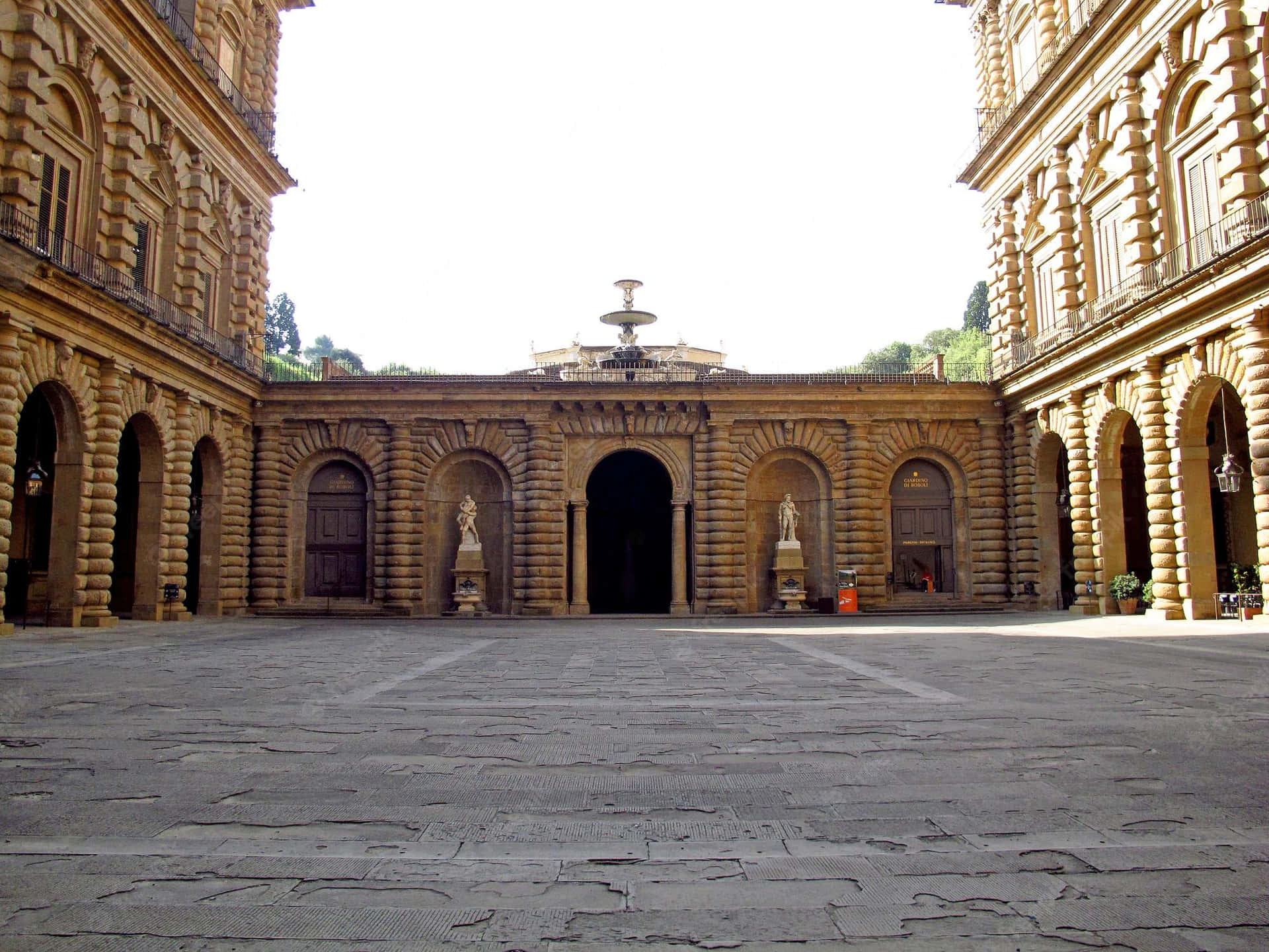 Palazzo Pitti Courthouse Garden Background