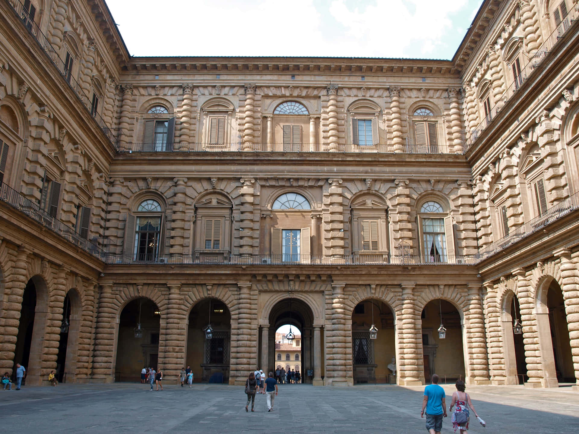 Palazzo Pitti Tourists Background