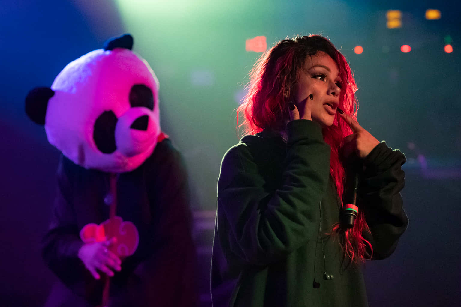 Panda Masked D Jand Female Artiston Stage Background