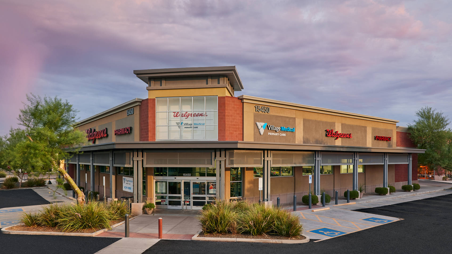 Panoramic Shot Walgreens Store