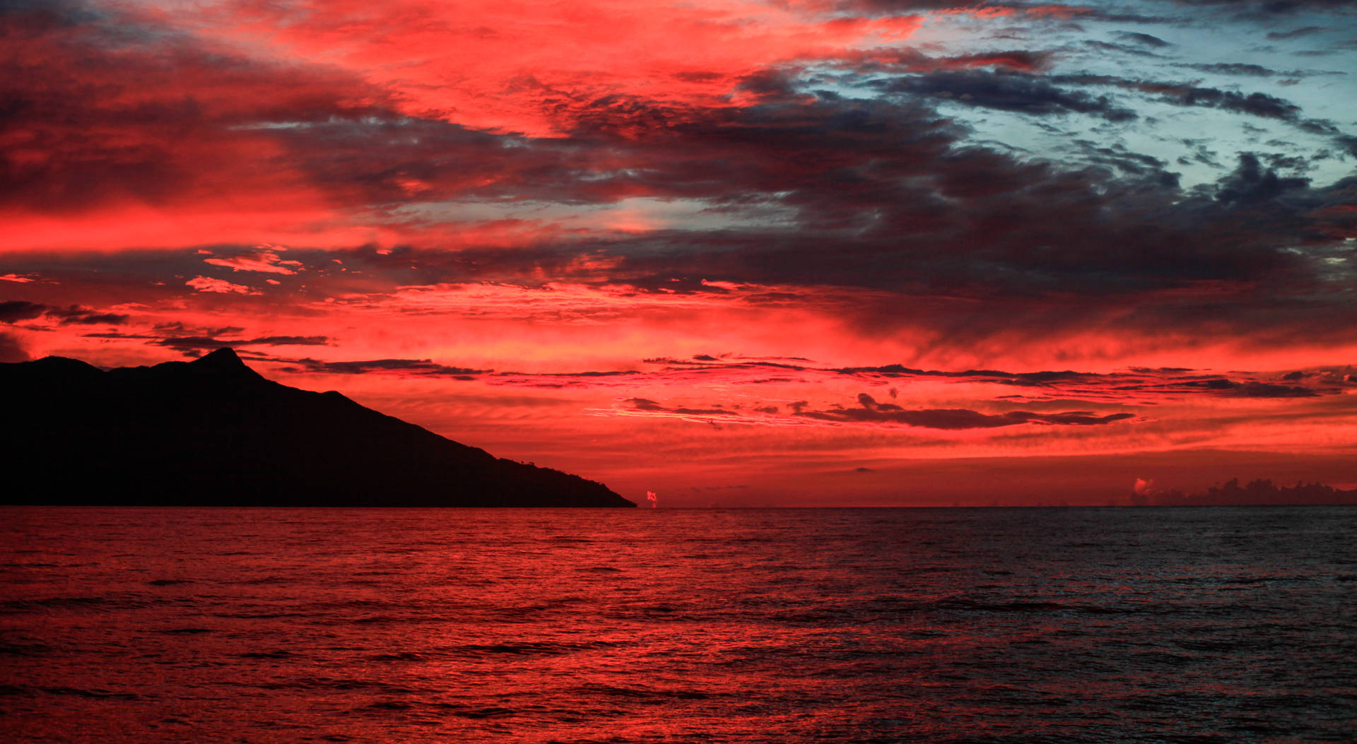 Papua New Guinea Red Sky Background