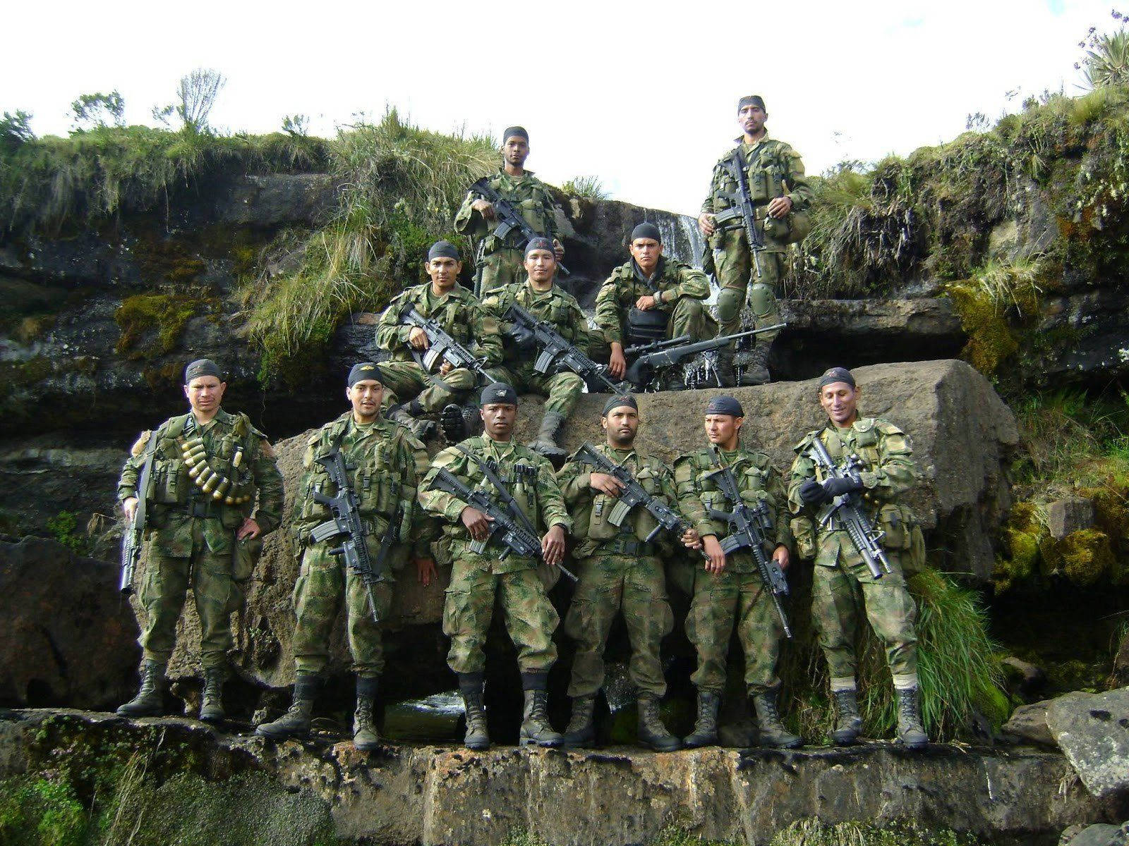 Para Commandos Posing