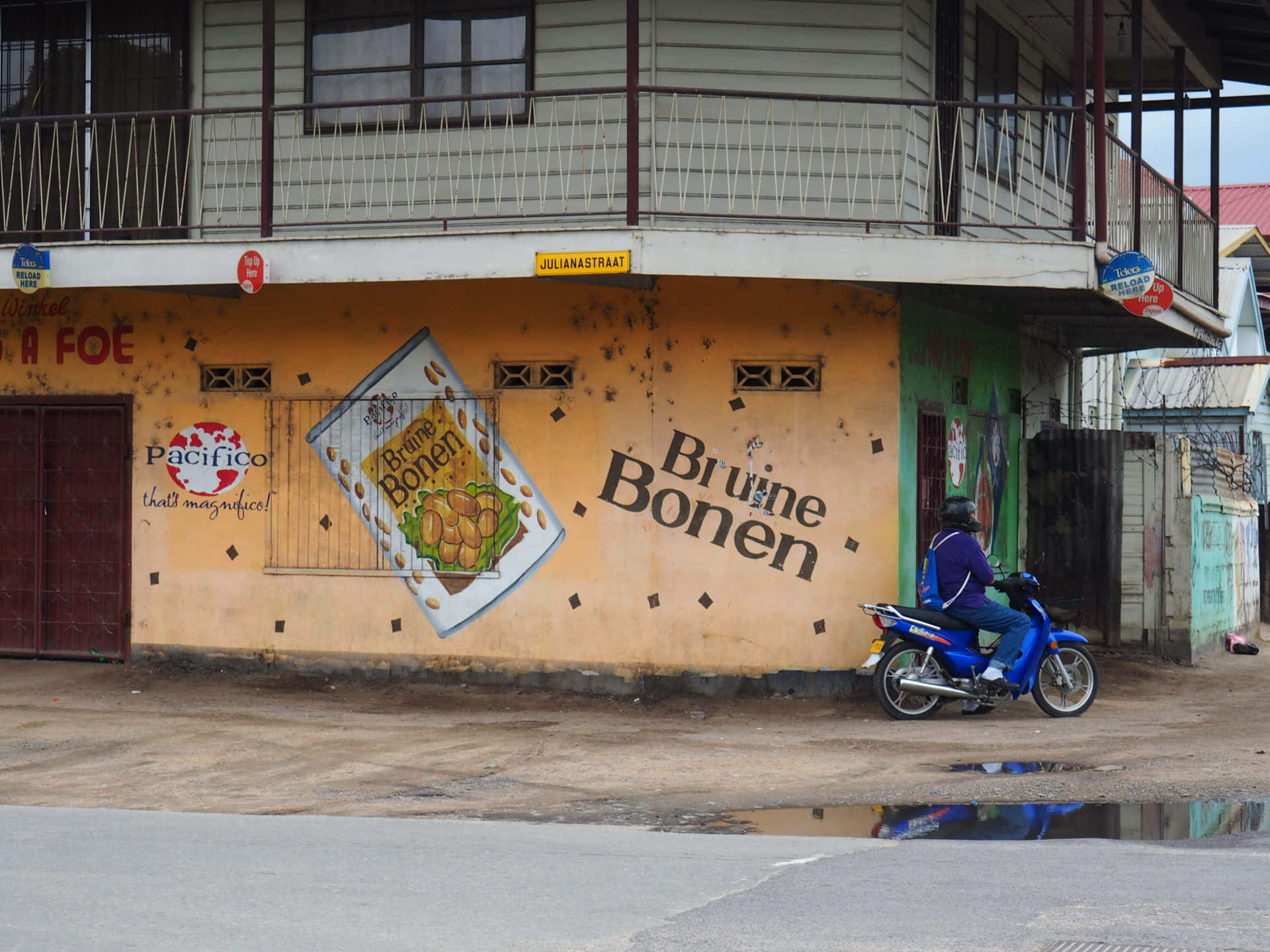 Paramaribo Street Art Background