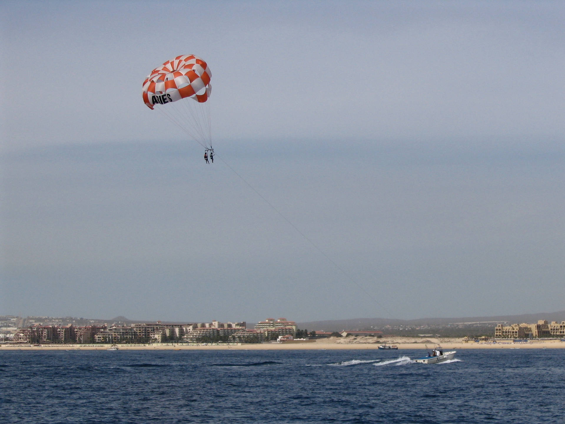 Parasailing In Dubai Background