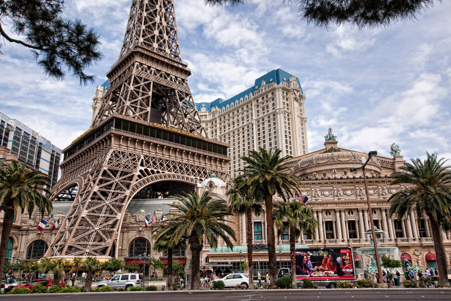 Paris Las Vegas Tall Eiffel Tower