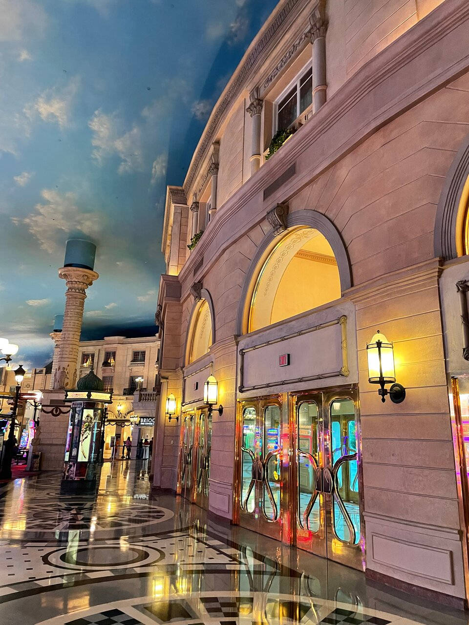 Paris Las Vegas The Forum Shops At Caesars