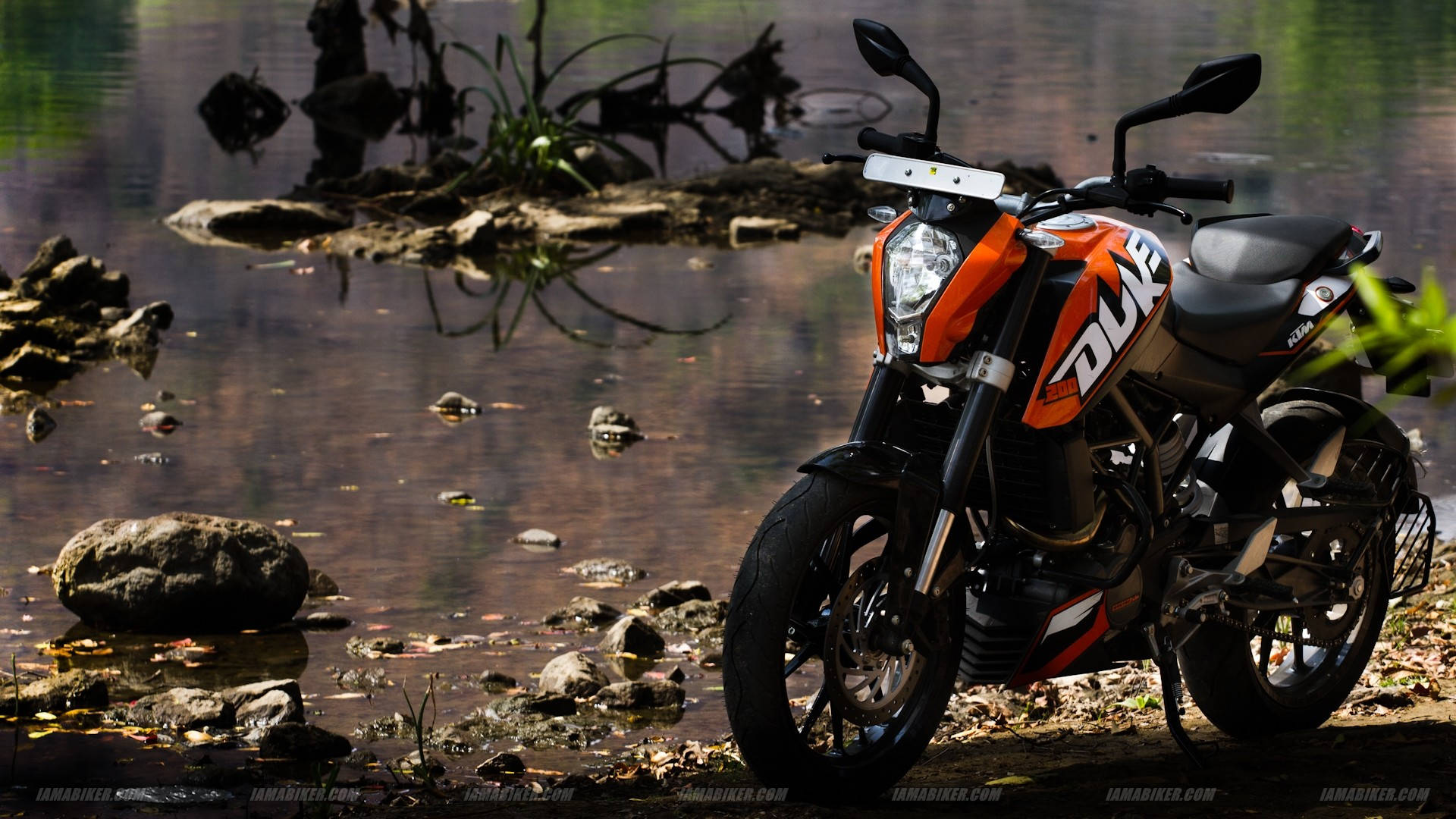 Parked Ktm Duke 200