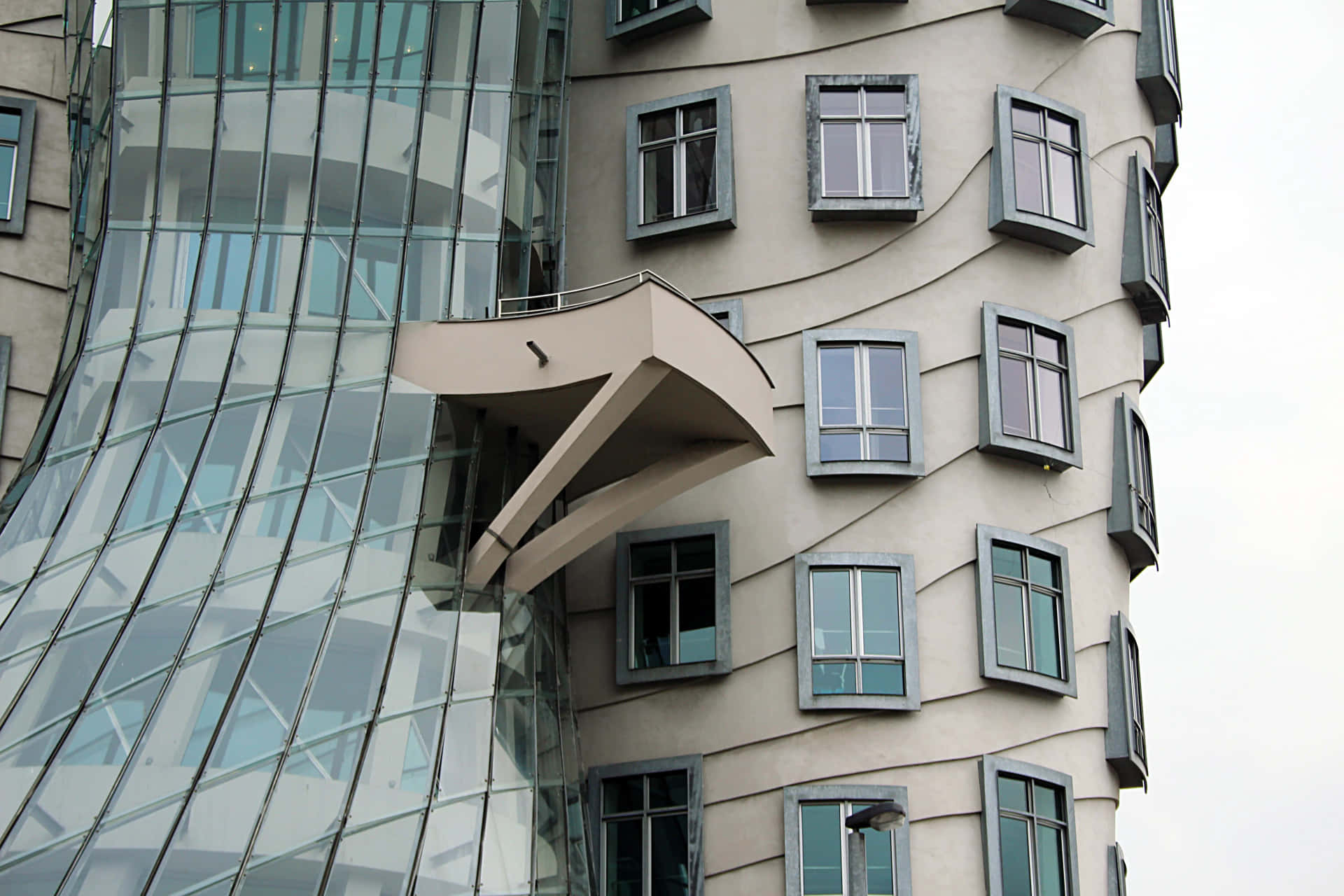 Part Of The Famous Dancing House Background