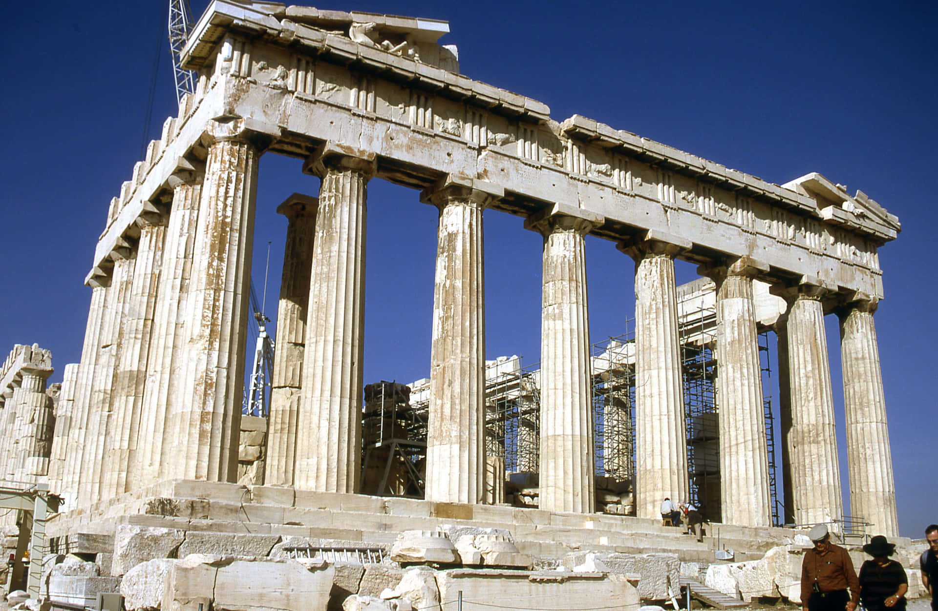 Parthenon In The Acropolis Under Renovation Background