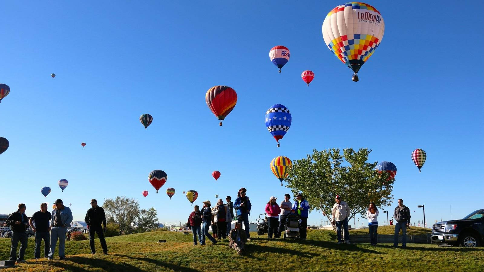 Participants Of Albuquerque Festival Background