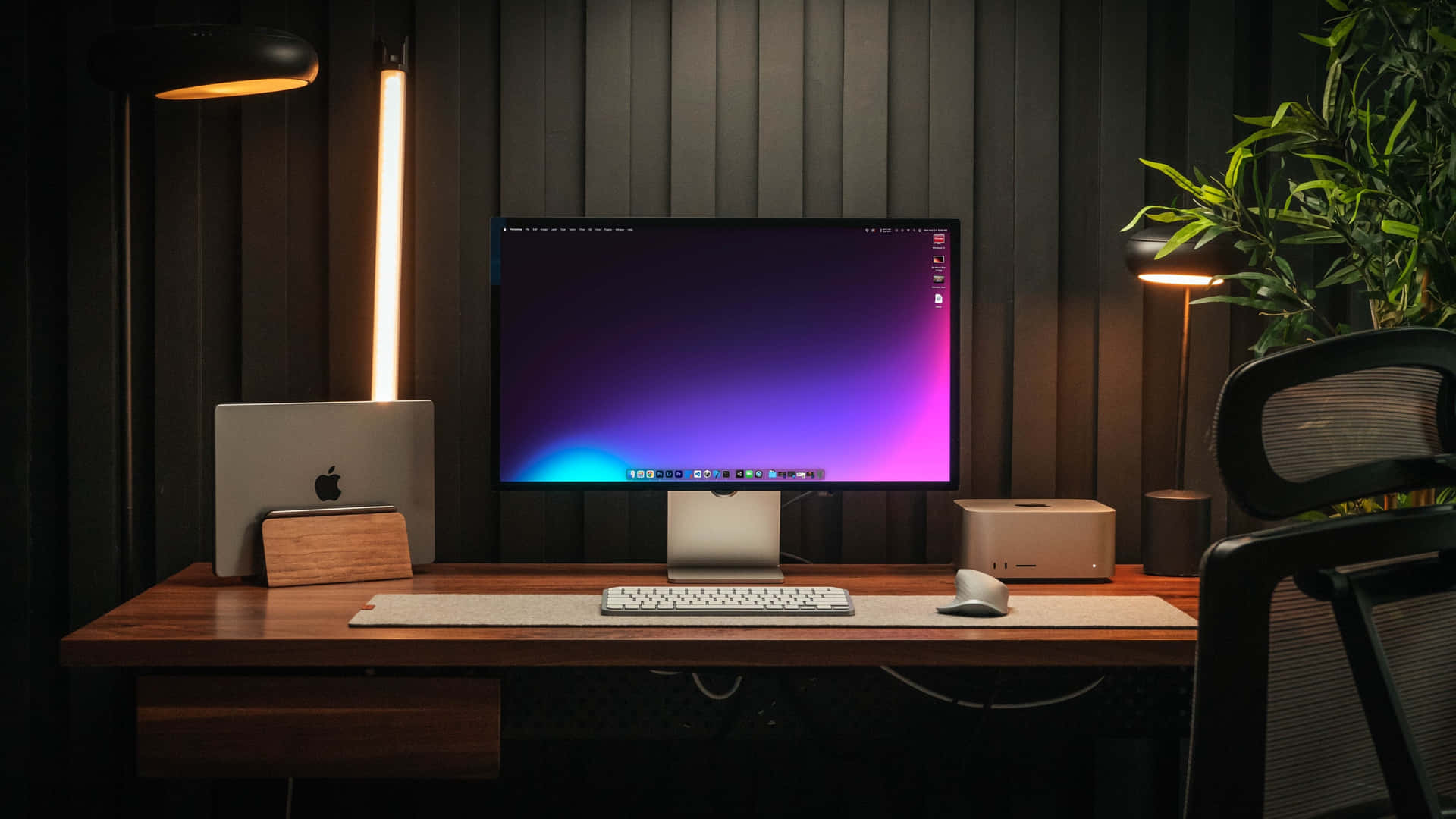 Particular Computer Arrangement Background