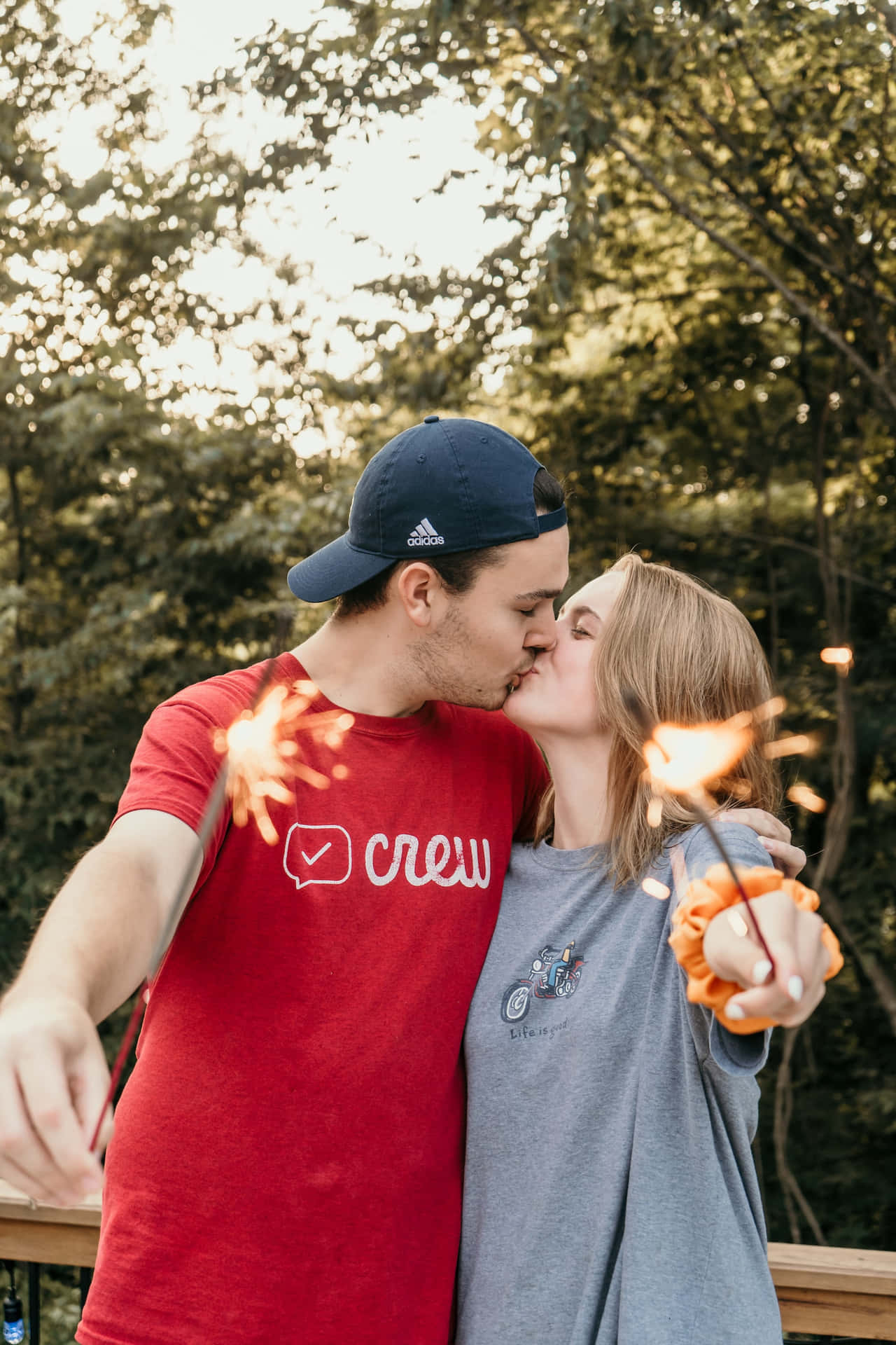 Passionate Embrace: Closeup Of Kissing Lips Background