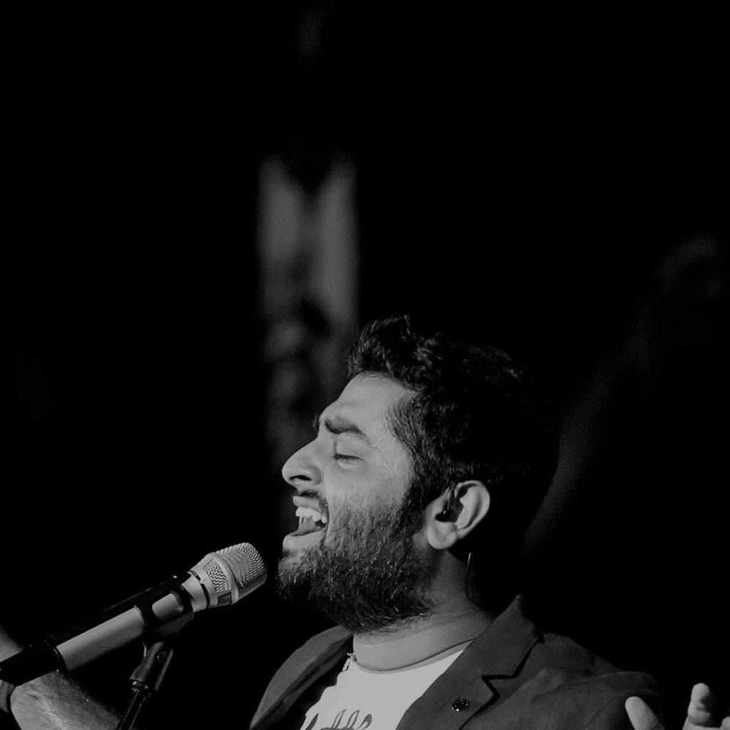 Passionate Performance By Arijit Singh