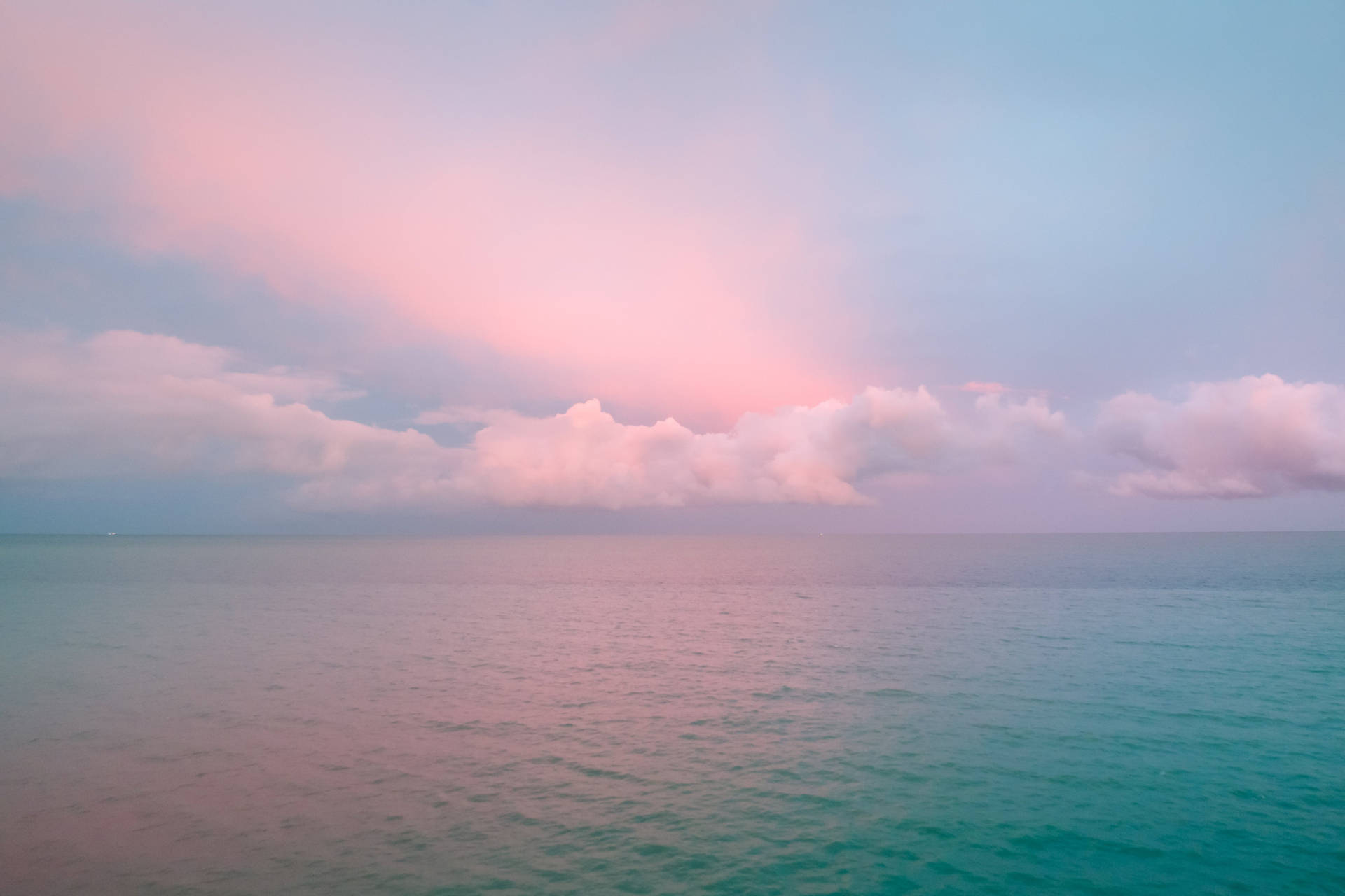 Pastel Hue Ocean