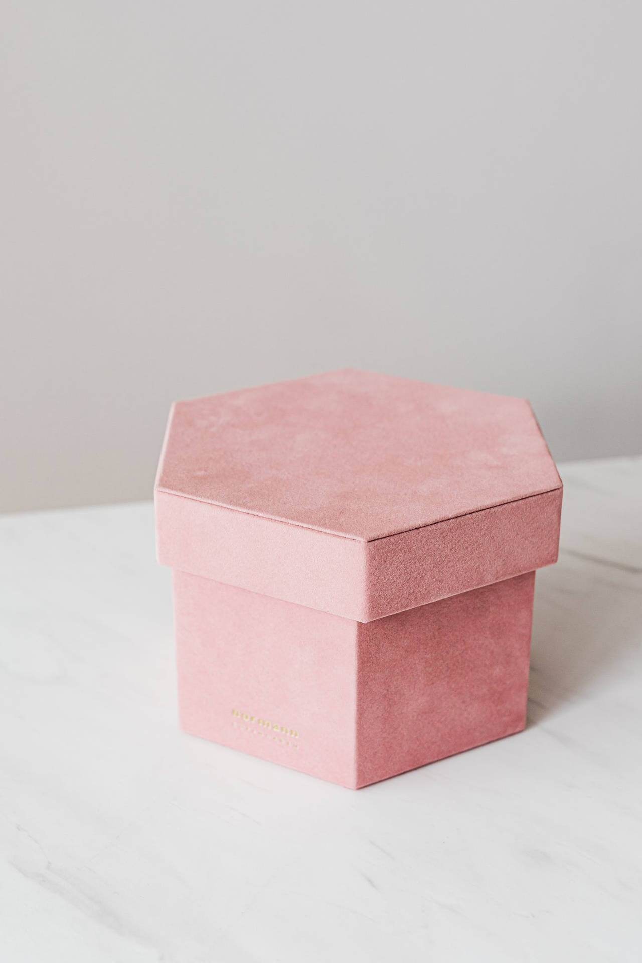 Pastel Pink Color Hexagon Box Background