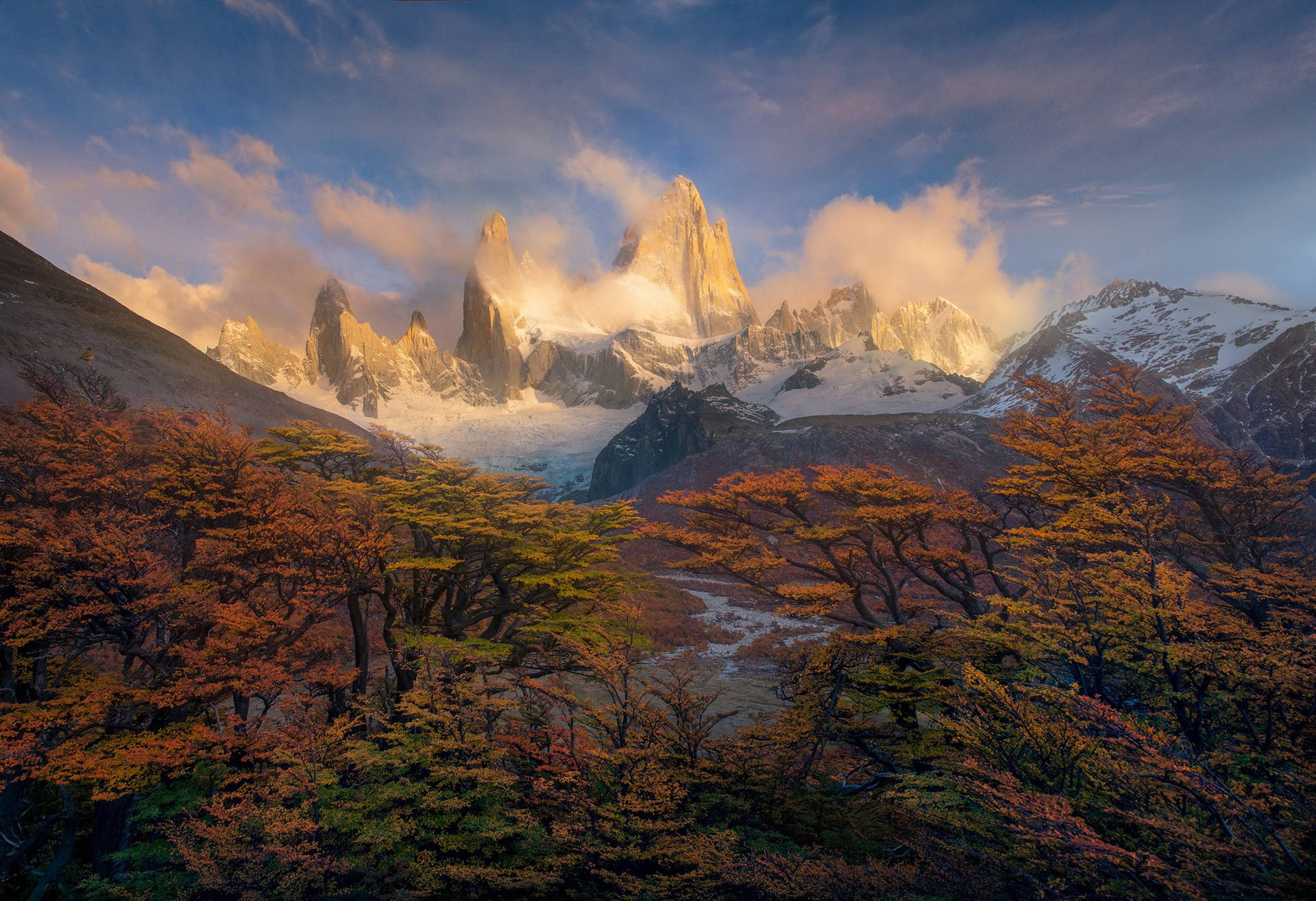 Patagonia Shrouded In Clouds Background