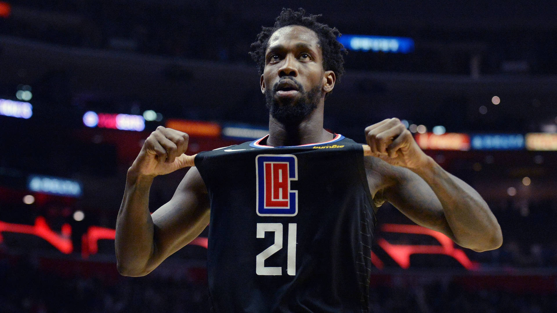 Patrick Beverly Clippers Jersey Background