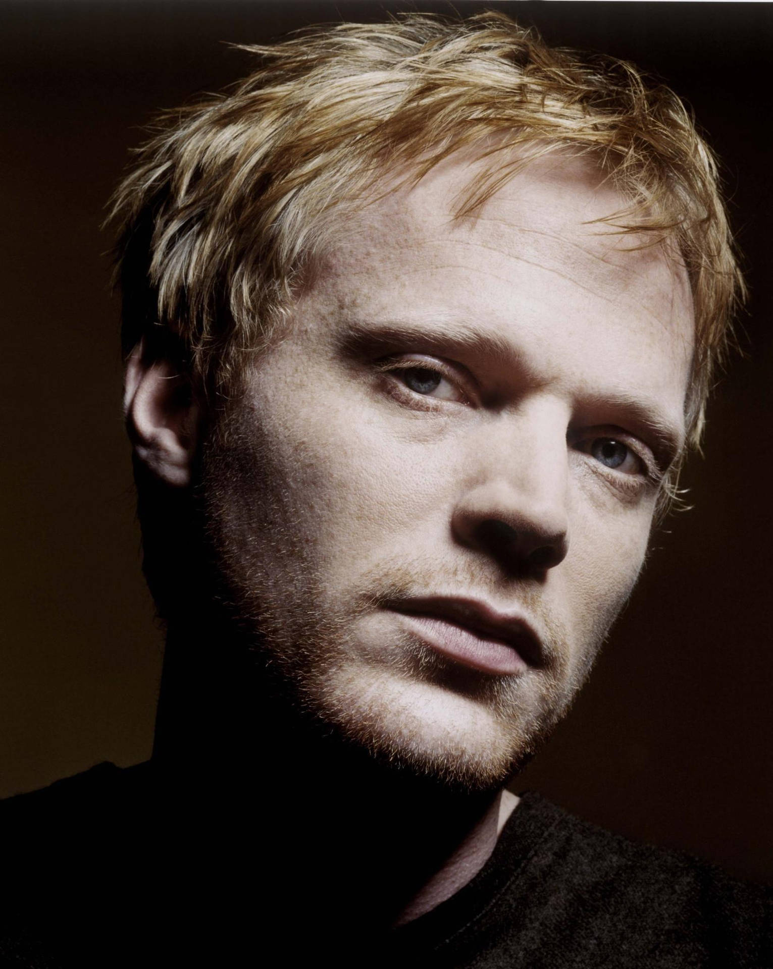 Paul Bettany Actor Dark Aesthetic Background