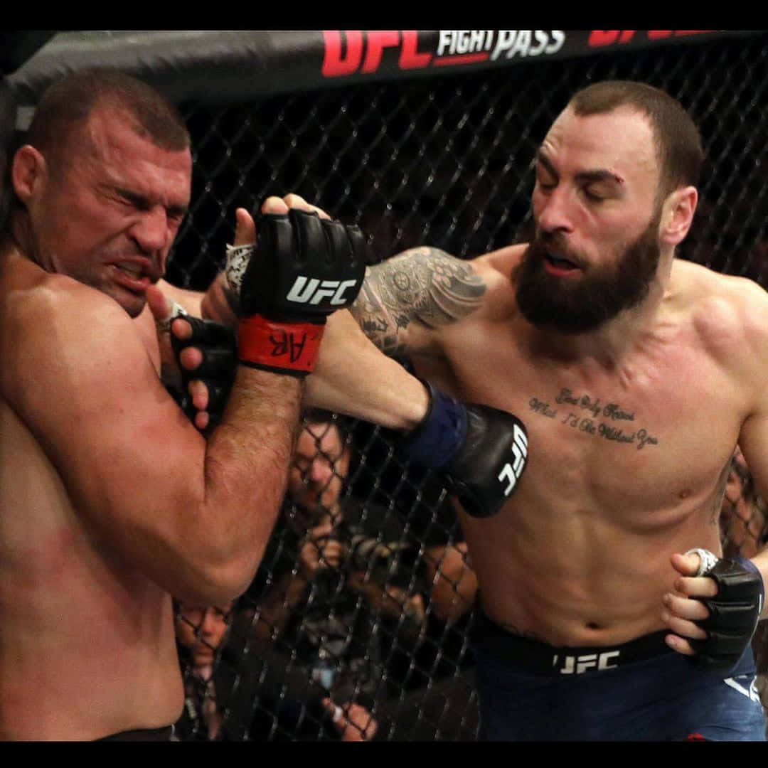 Paul Craig Giving Elbow Background