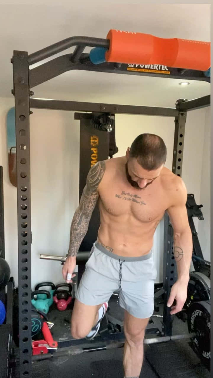 Paul Craig Mid-leg Training Background