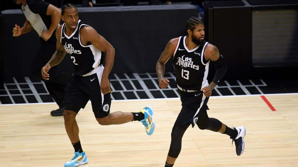 Paul George Of The Los Angeles Clippers Celebrates A Big Three Pointer. Background