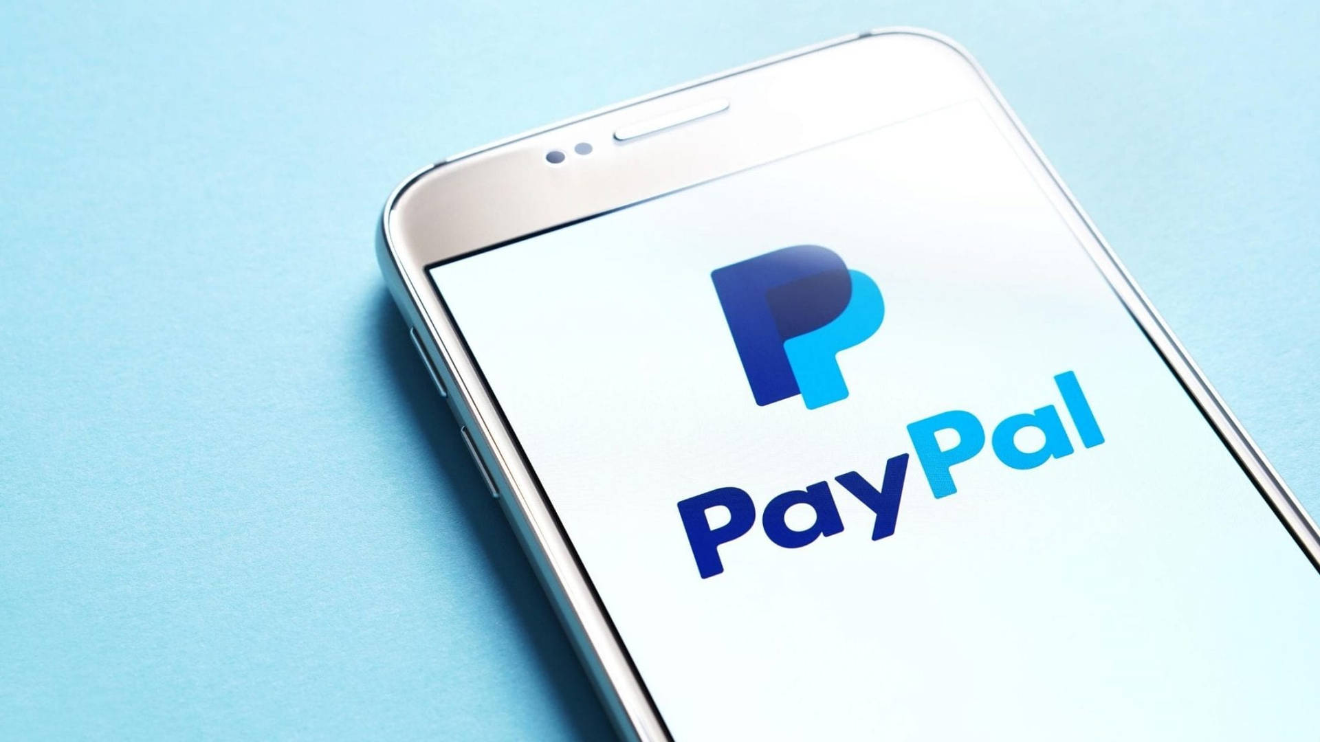 Paypal Logo At Smartphone Screen Background