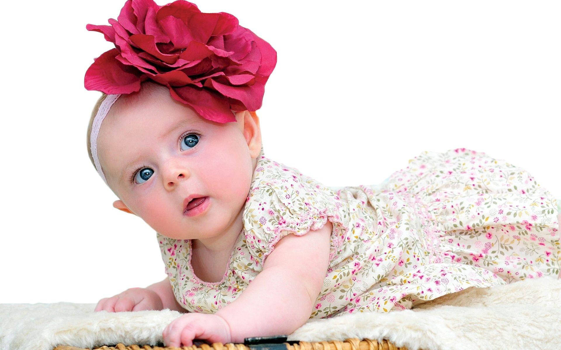 Peaceful Close-up Of A Sleeping Newborn Background