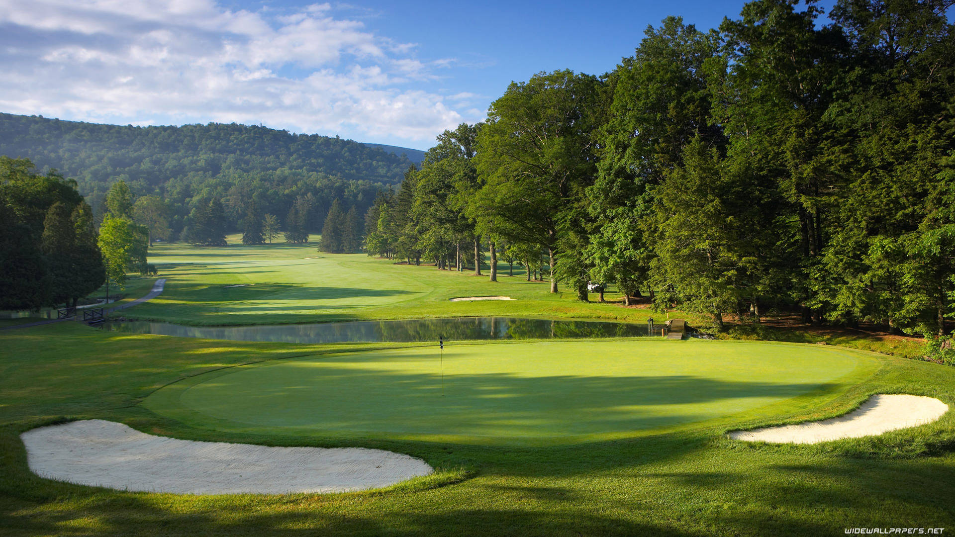 Peaceful Golf Course Landscape Background