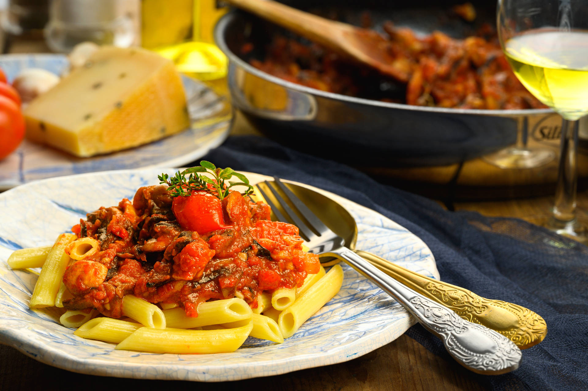Penne Pasta 2560x1440 Food Background