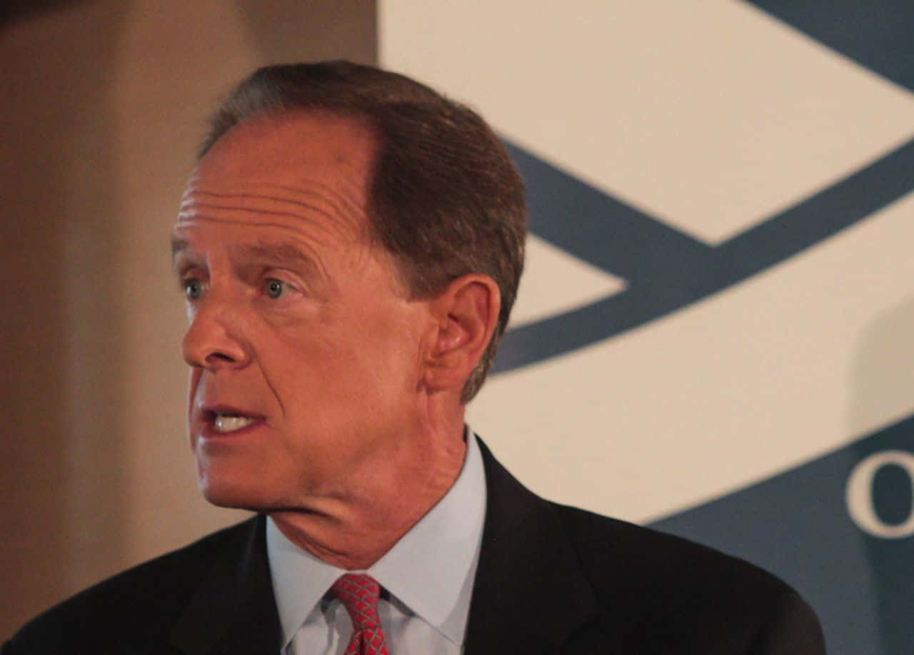 Pennsylvania Senator Pat Toomey Engaging In Dialogue