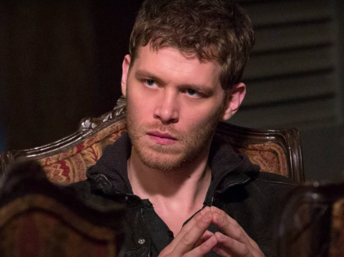 Pensive Klaus Mikaelson Background