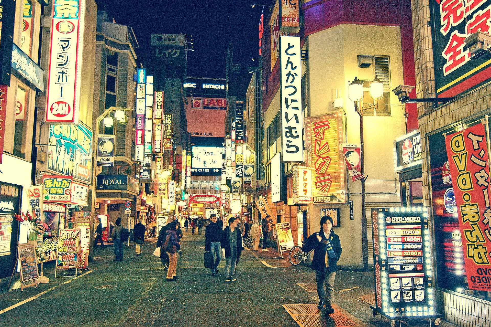 People In Tokyo Street Background
