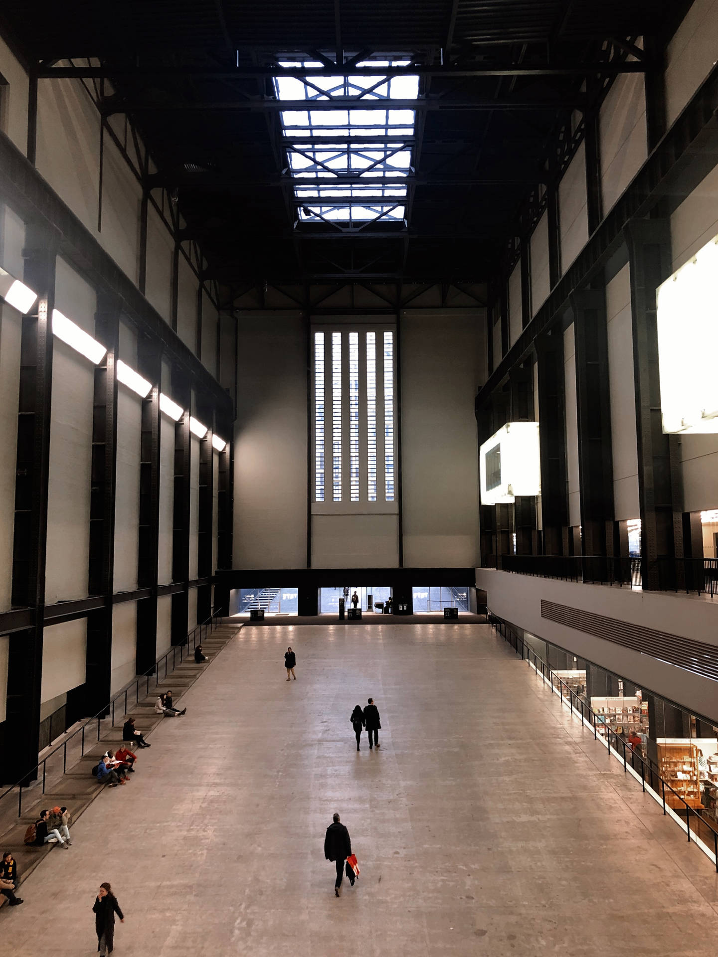 People In Turbine Hall Tate Modern Background