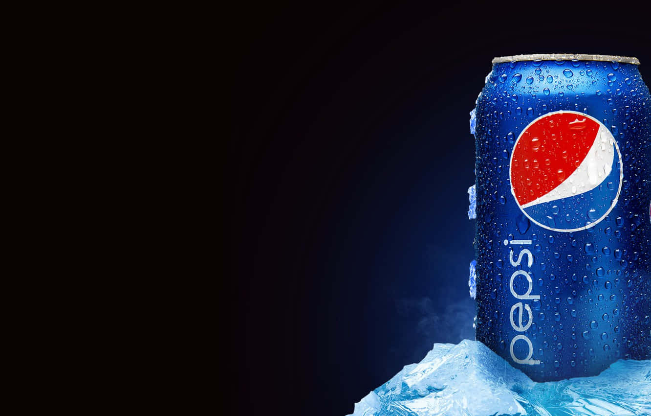 Pepsi Can Drinks With Ice