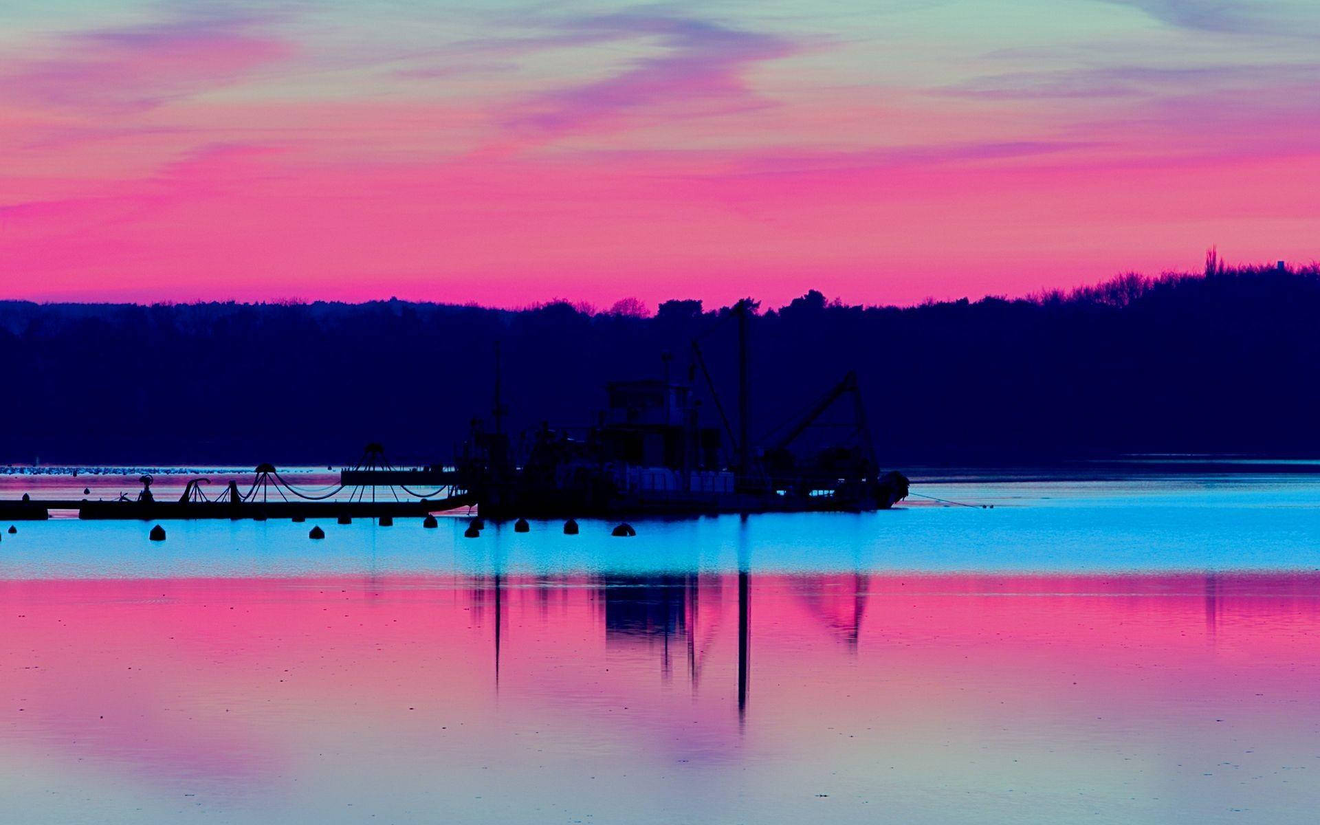 Perfect Pink And Blue Sky Reflection Background