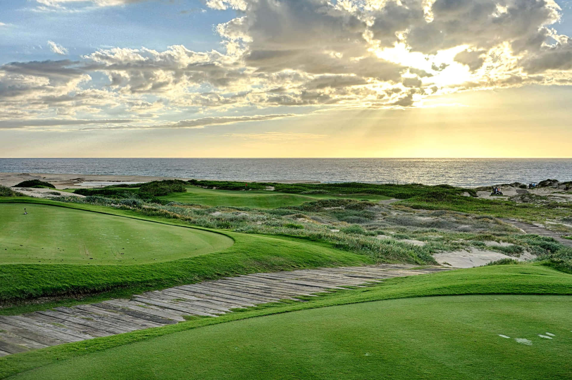 Perfect Your Golf Swing With Awesome Golf Background