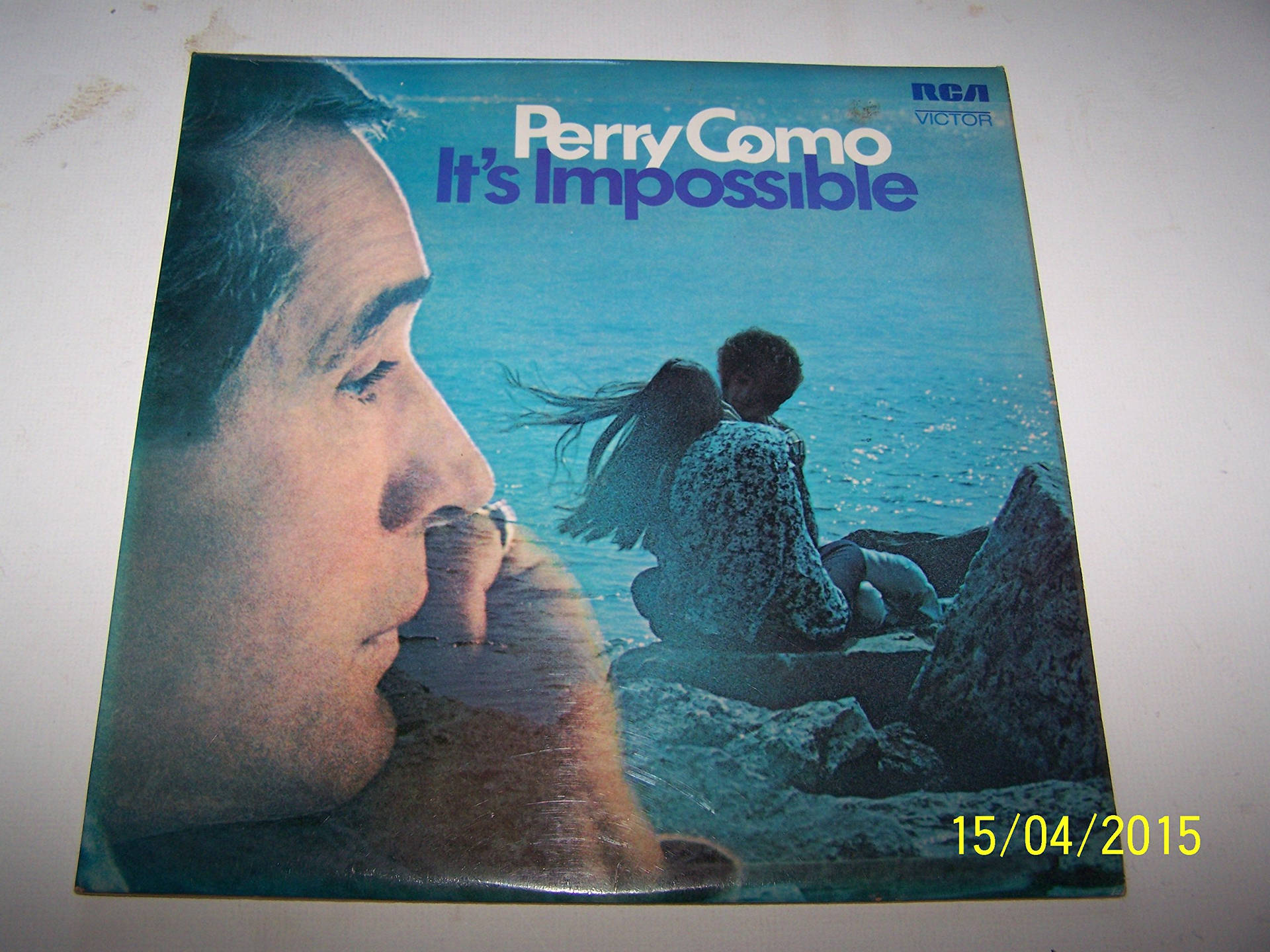 Perry Como It's Impossible Album Cover Background