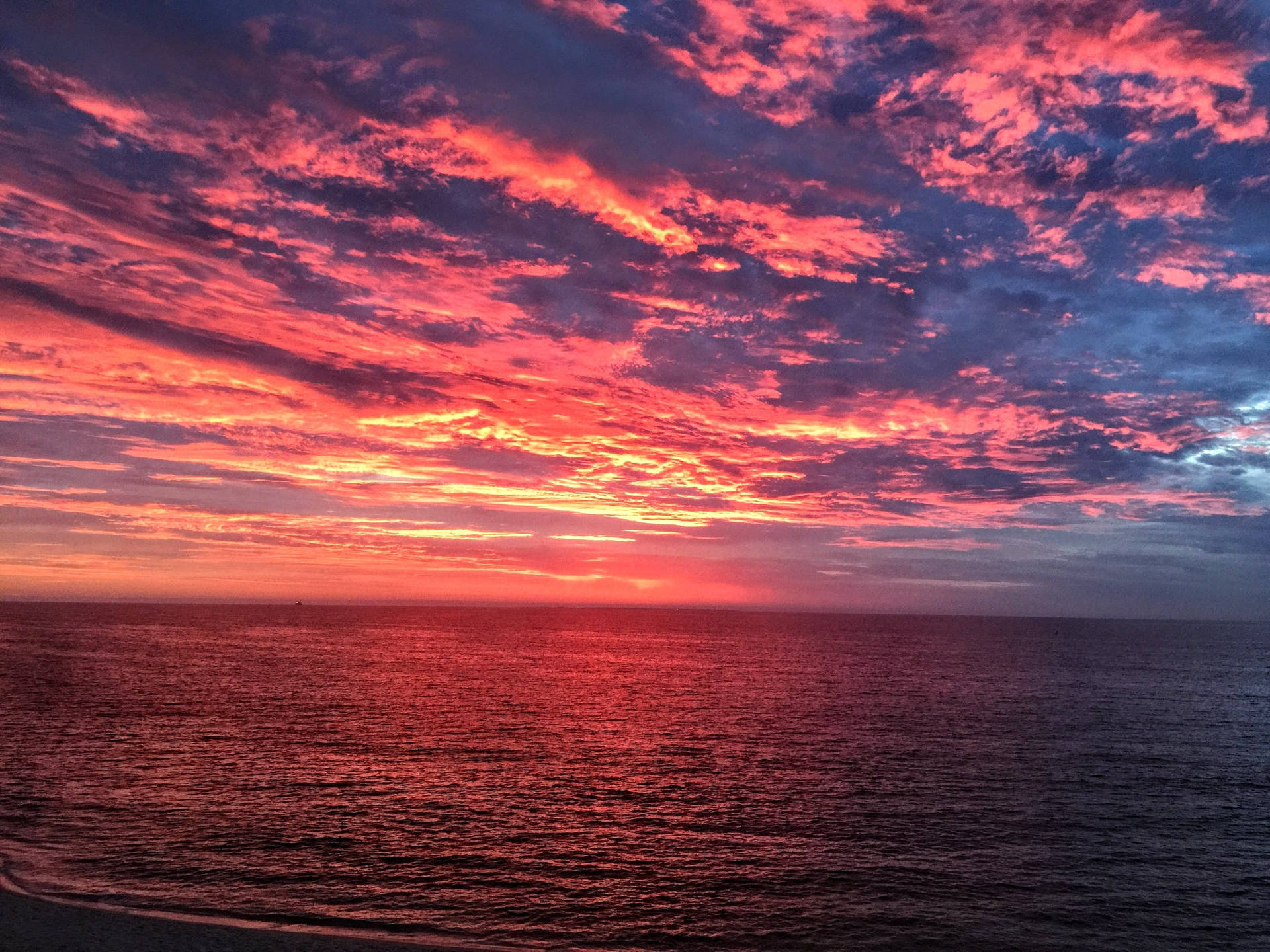 Perth Beautiful Sunset Background