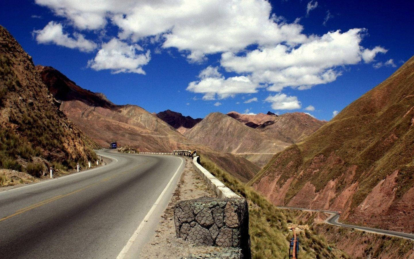 Peru Vinicunca Highway