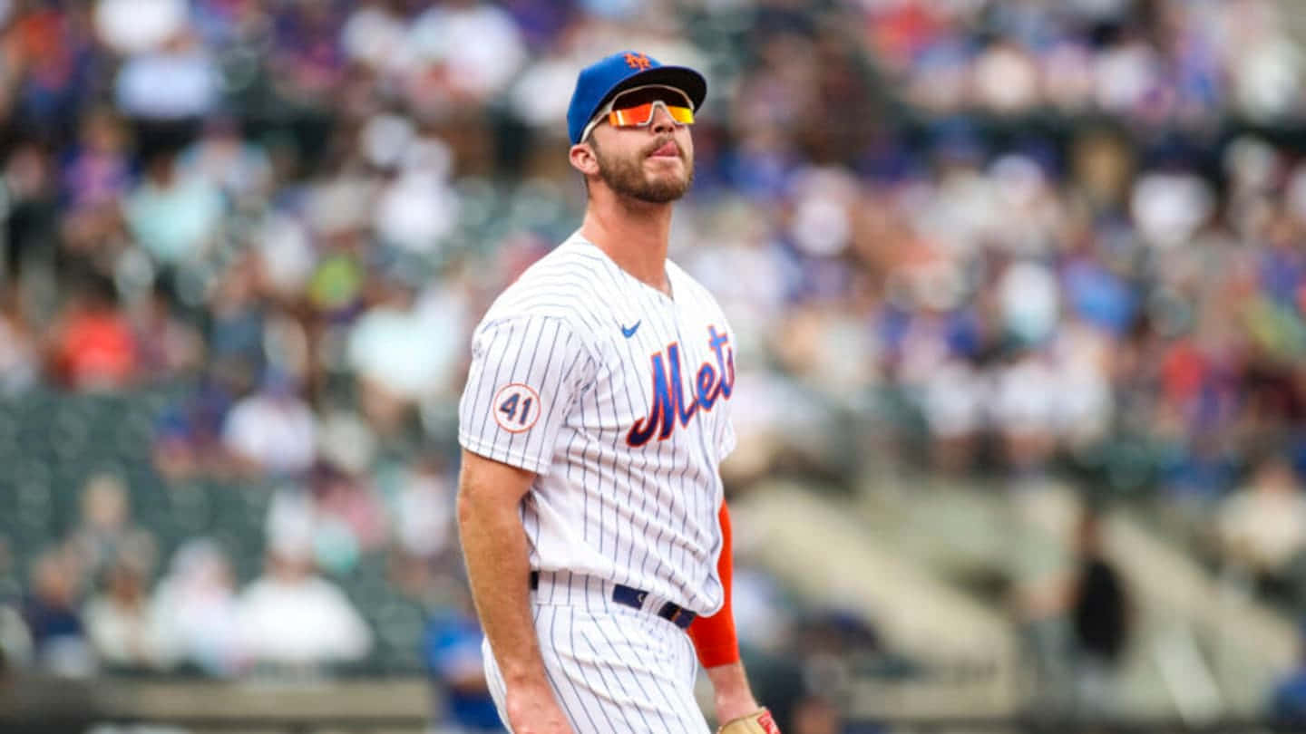 Pete Alonso Crushing A Home Run Background