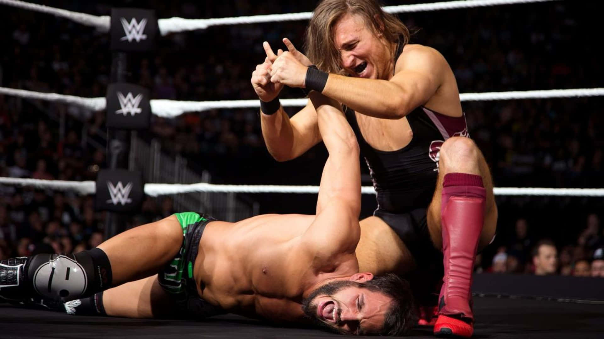 Pete Dunne Submission Against Johnny Gargano Background