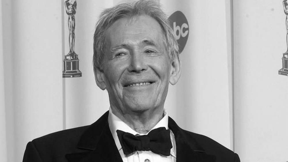 Peter O'toole Monochrome At 75th Academy Background