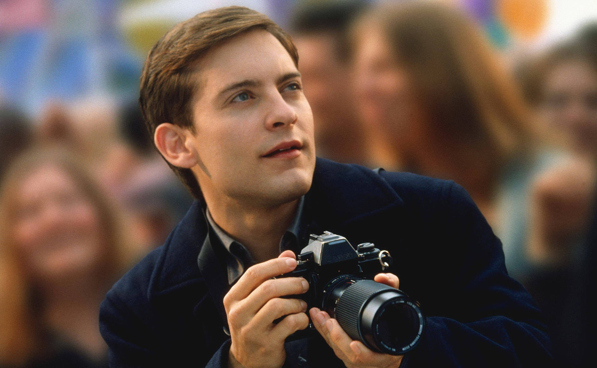 Peter Parker As A Photographer Background