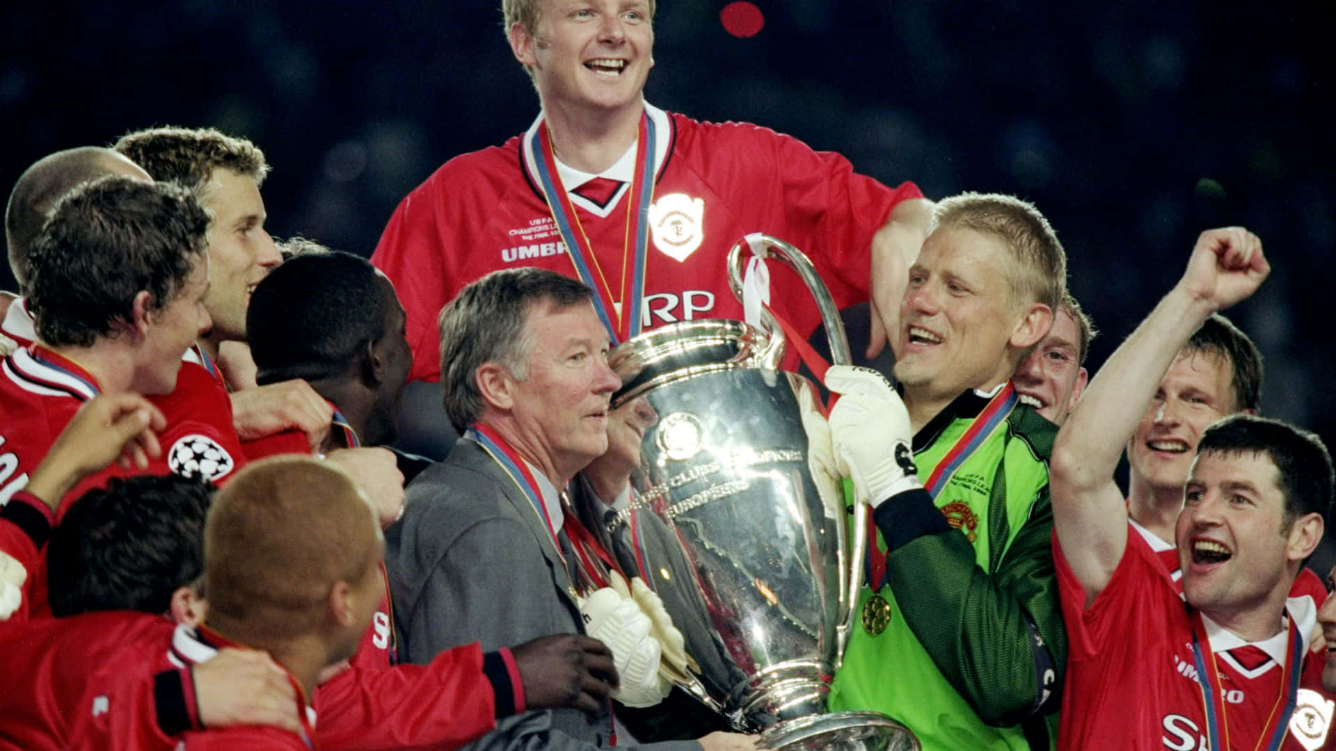 Peter Schmeichel 1999 Champions League Trophy